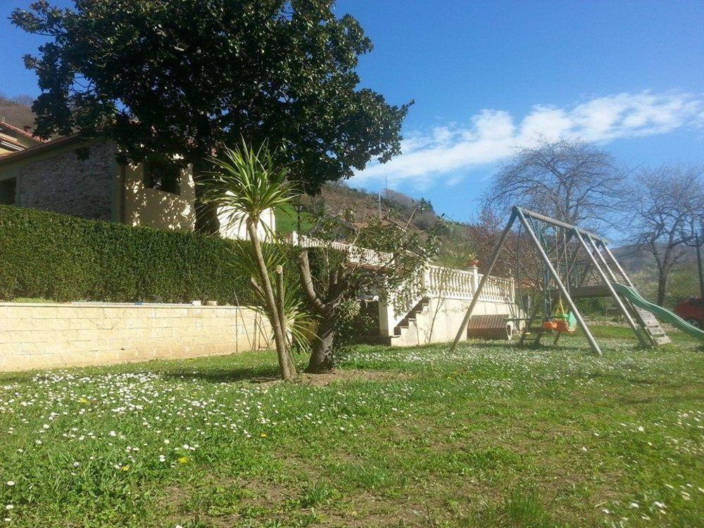 La Pumarada De Limes I Guest House Cangas De Narcea Eksteriør bilde